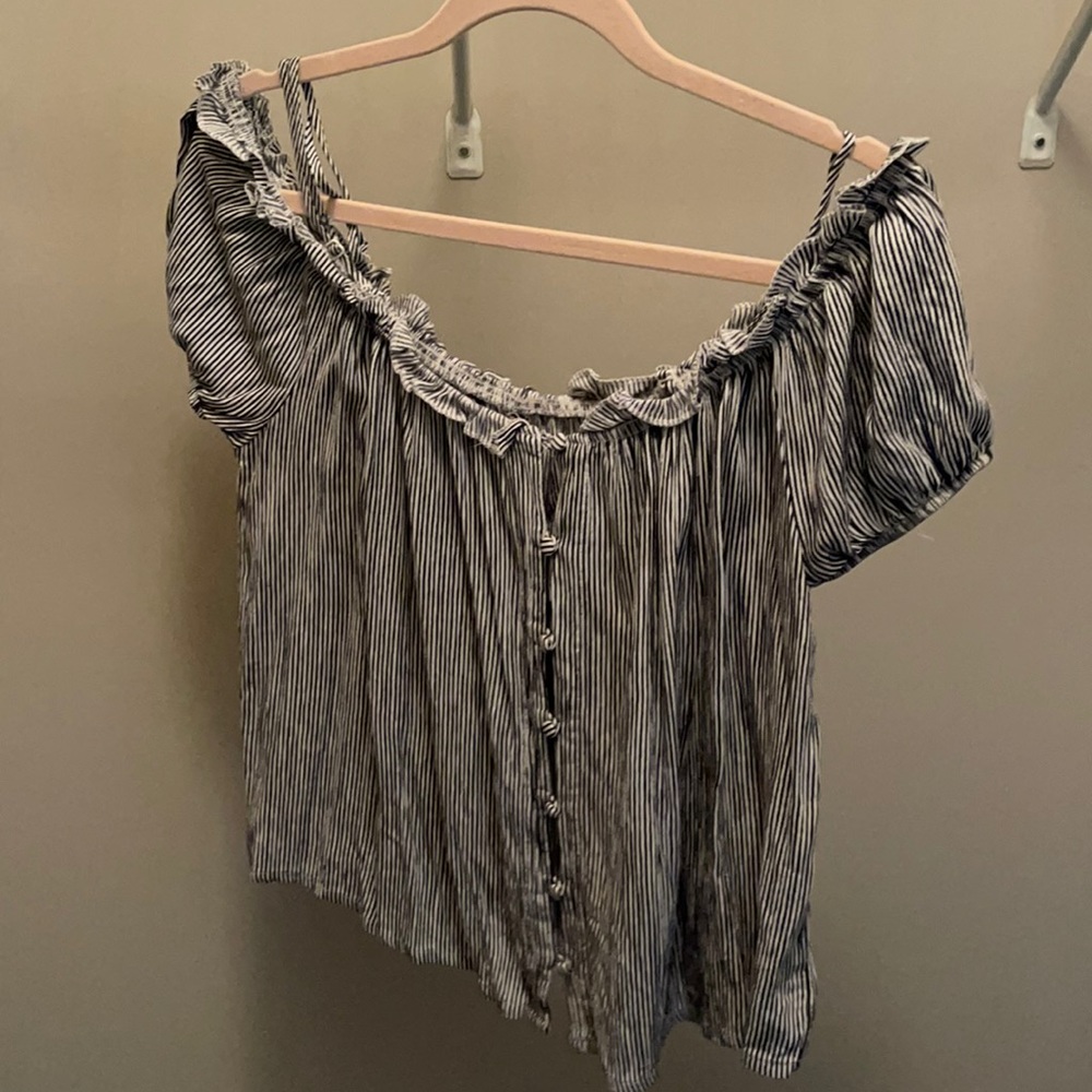 American Eagle Shirt XL